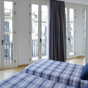Flateli Pelai Apartment